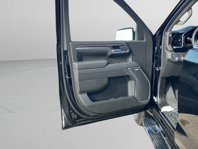 2026 GMC Sierra 1500 SLT - Photo 26