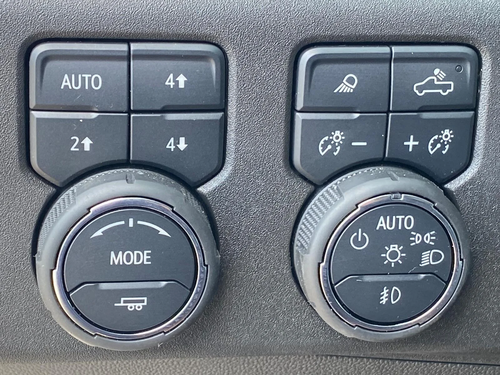2025 Chevrolet Silverado 2500 HD High Country - Photo 19