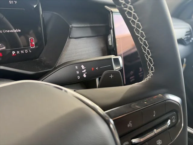 New 2027 White GMC Denali image 21