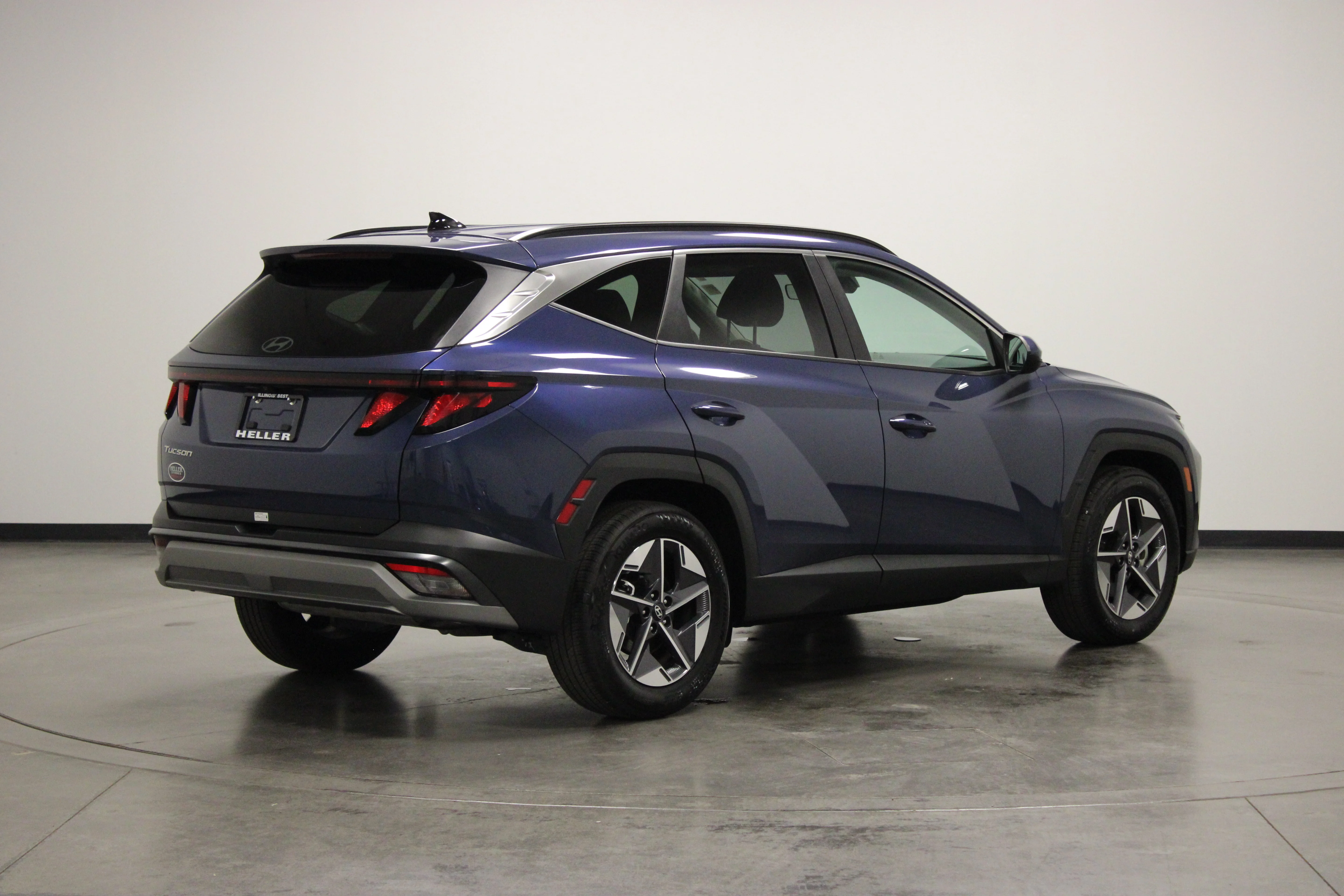 Used 2026 Atlantis Blue Hyundai SEL image 8