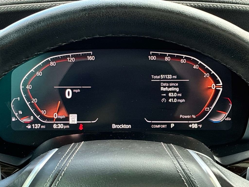 Used 2021 White BMW xDrive40i image 31