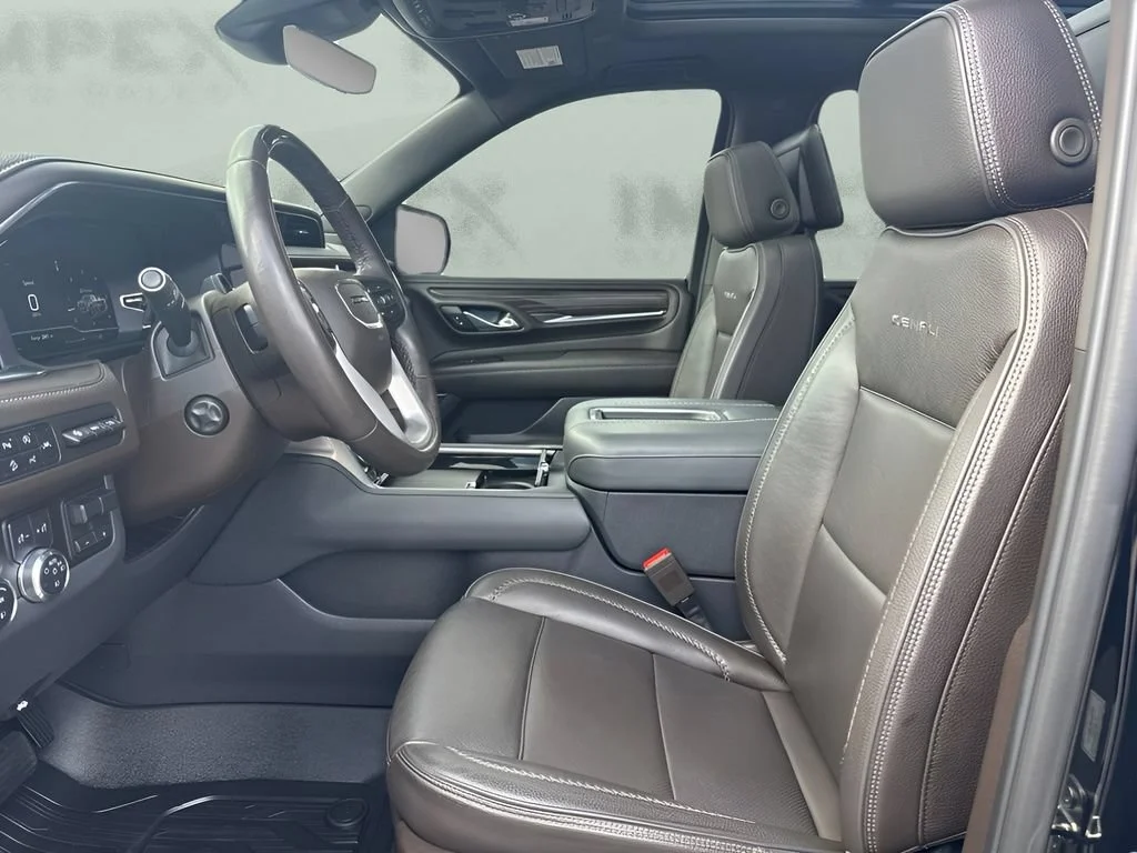 Used 2023 Onyx Black GMC Denali image 9