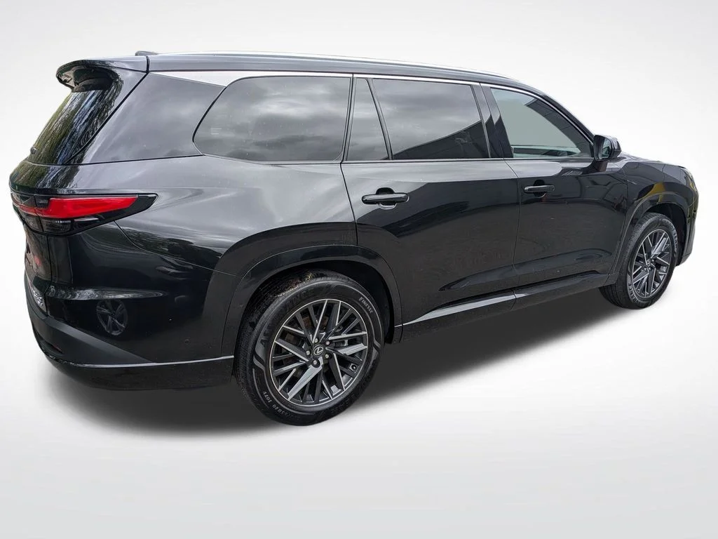 Used 2025 Black Lexus 350 Premium image 3