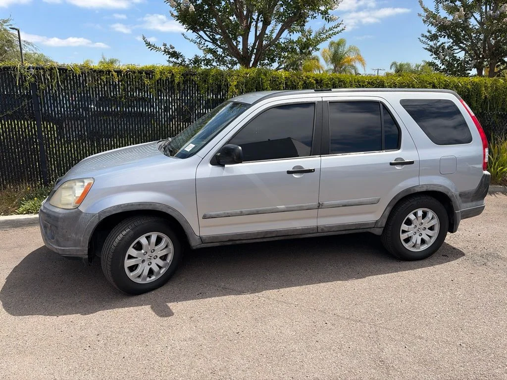 Used 2005 Silver Honda LX image 11