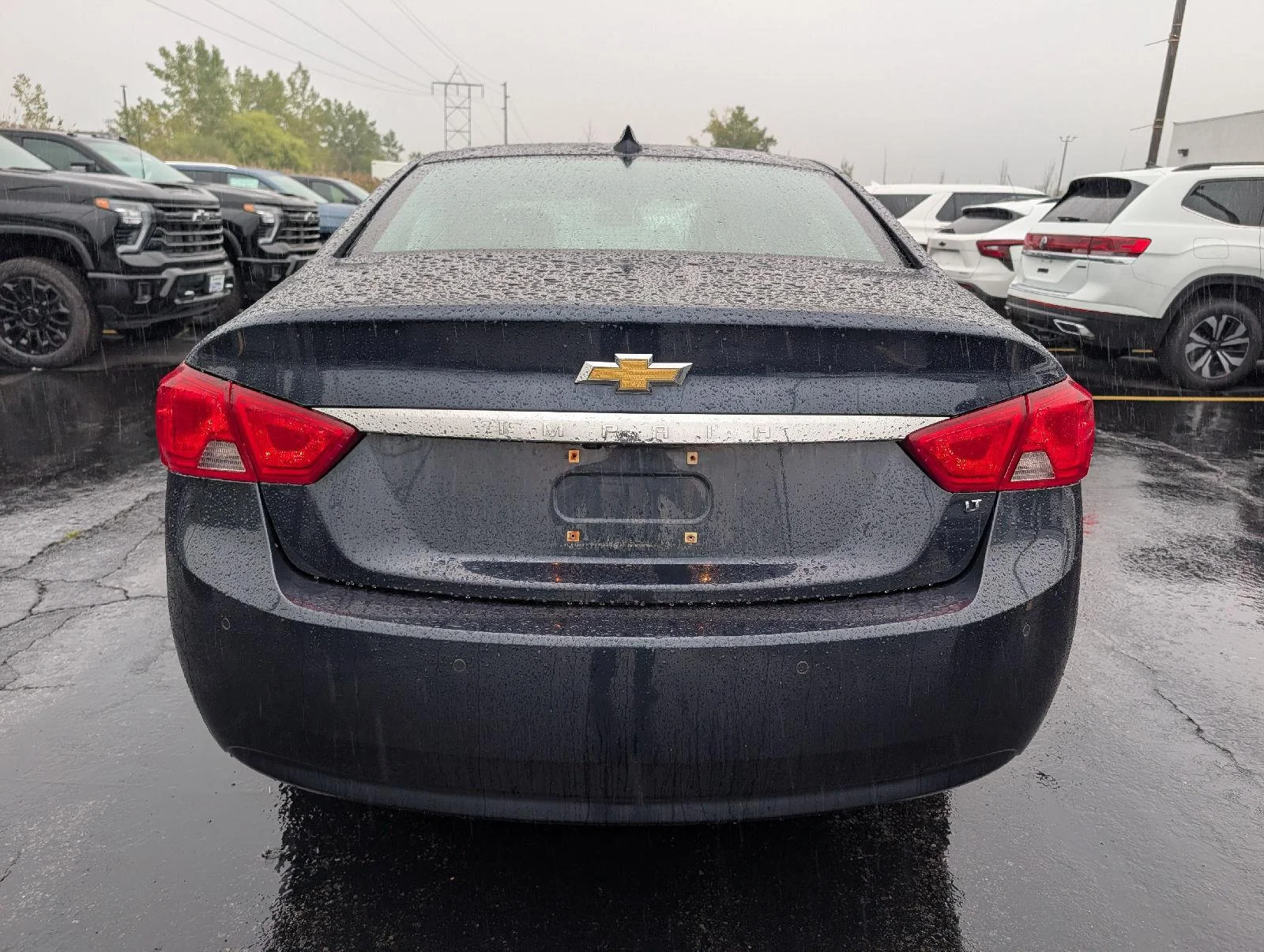 Used 2015 Blue Velvet Metallic Chevrolet LT image 6