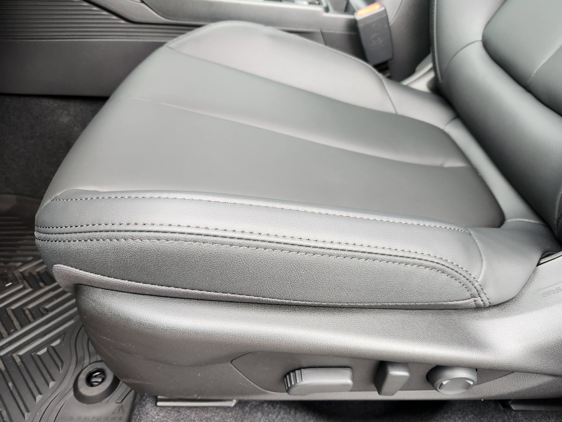 2026 Subaru Outback Premium - Photo 19