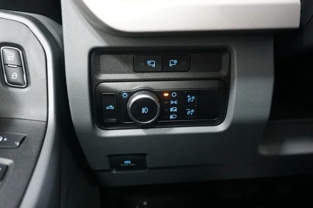Used 2024  Ford XLT image 26