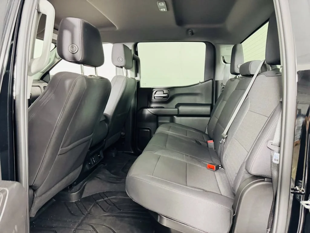 Used 2026 Black Chevrolet Custom image 17