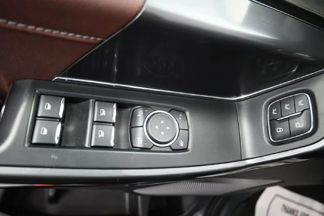 Used 2022 Carbonized Gray Metallic Ford XL image 12
