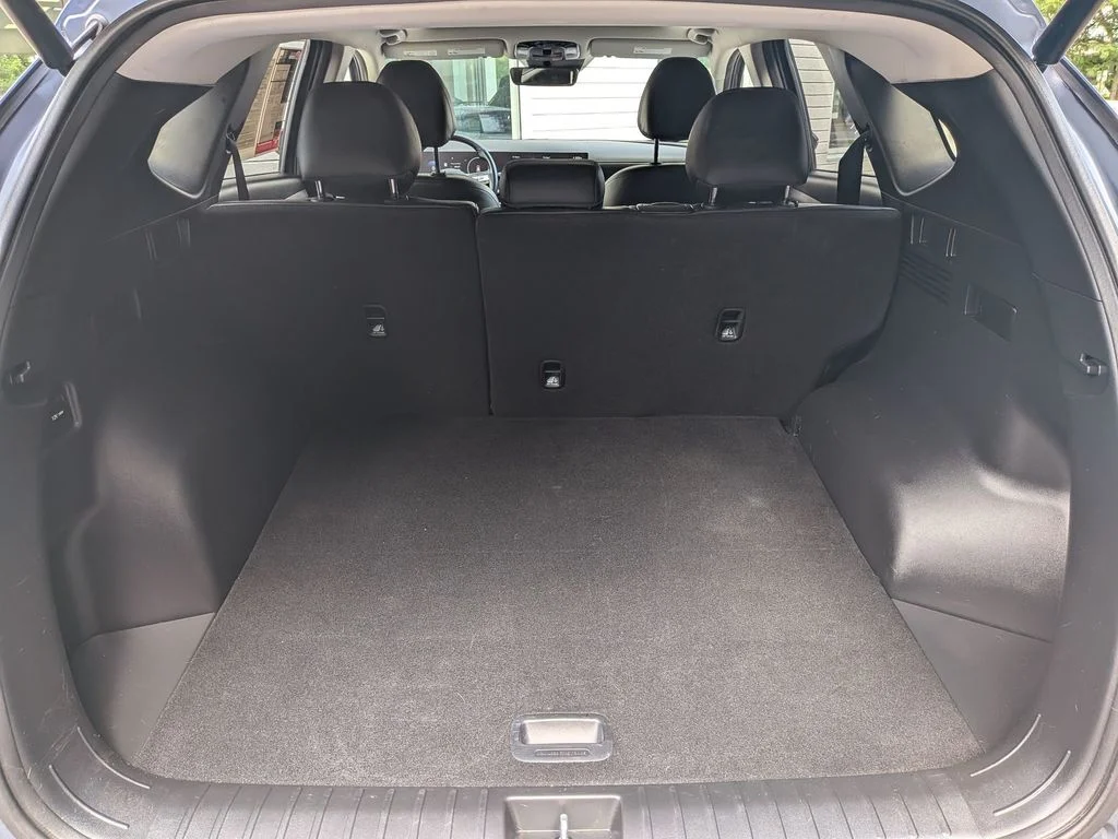 Used 2025 Blue Hyundai SEL Convenience image 30