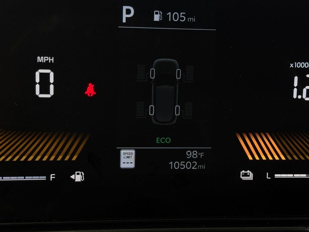 Used 2025 Beige Kia EX image 16