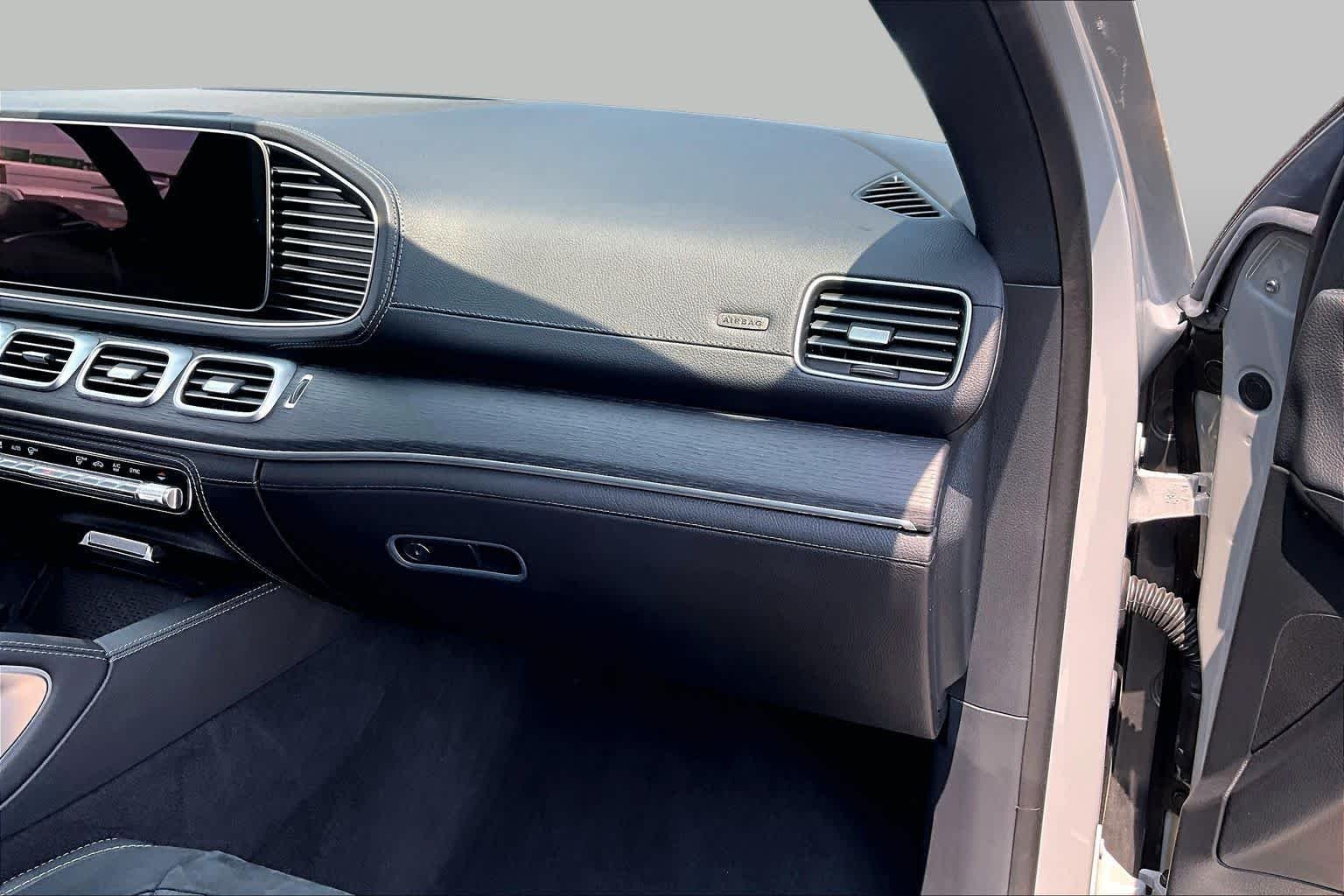 Used 2024 MANUFAKTUR Alpine Grey Mercedes-Benz AMG® GLE 53 image 19