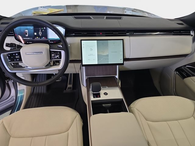 New 2026 Batumi Gold Land Rover SE image 9