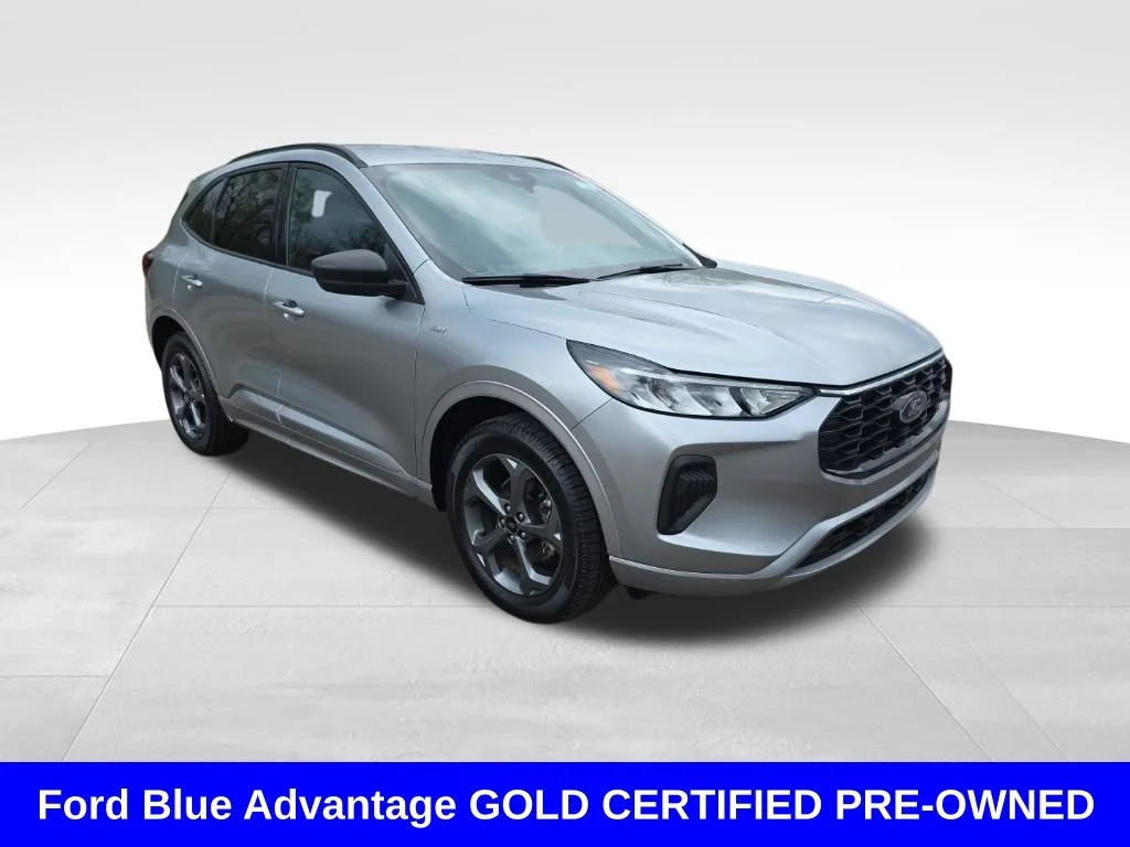 Certified Used 2024 Silver Metallic Ford ST-Line image 3