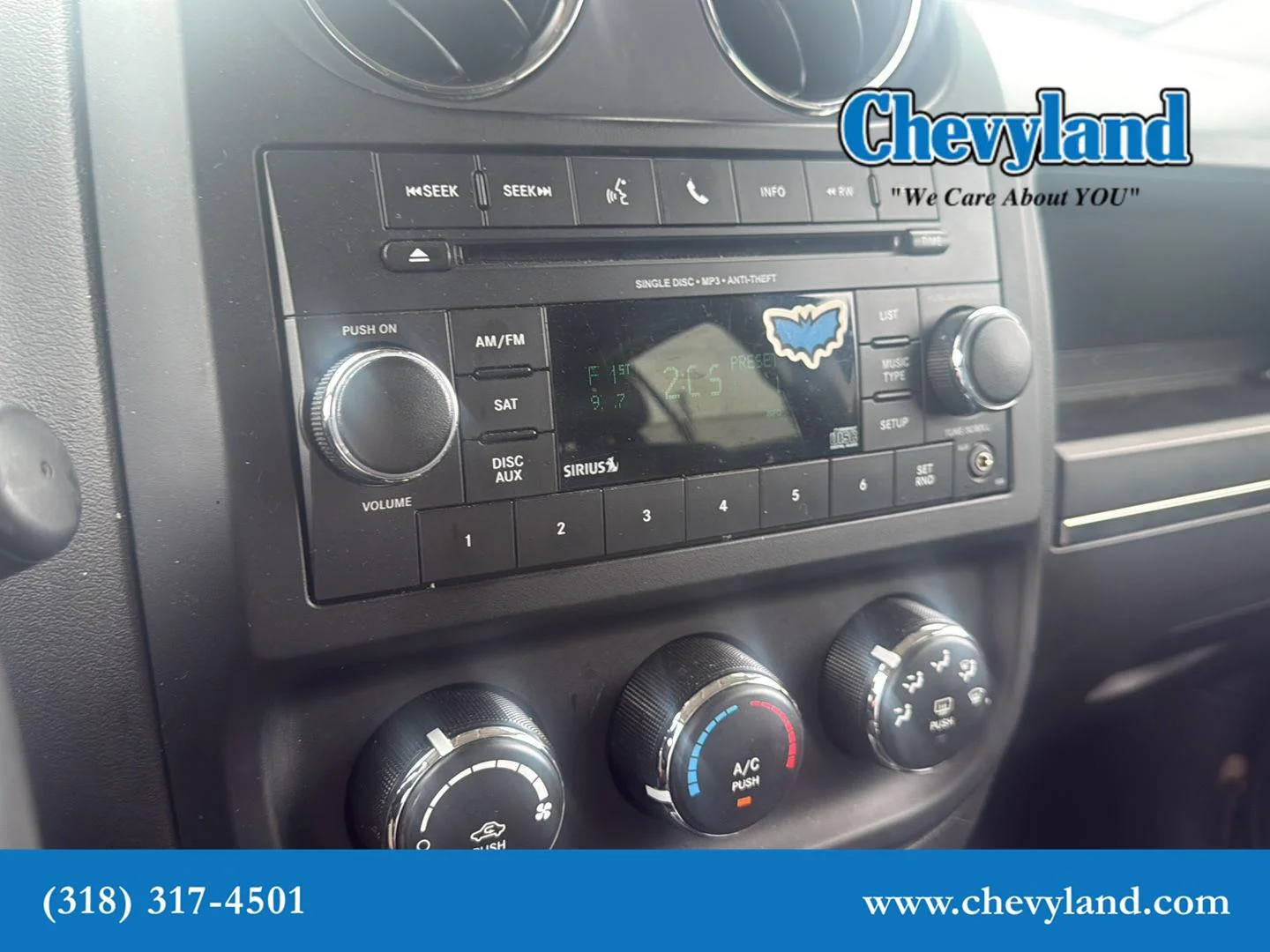Used 2015 Bright White Clearcoat Jeep High Altitude Edition image 9