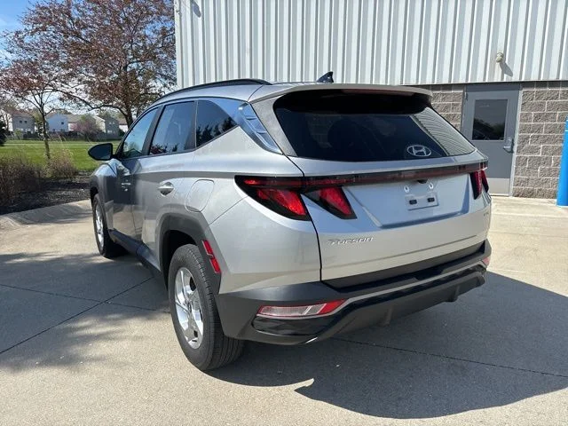Used 2024 Shimmering Silver Hyundai SEL image 8