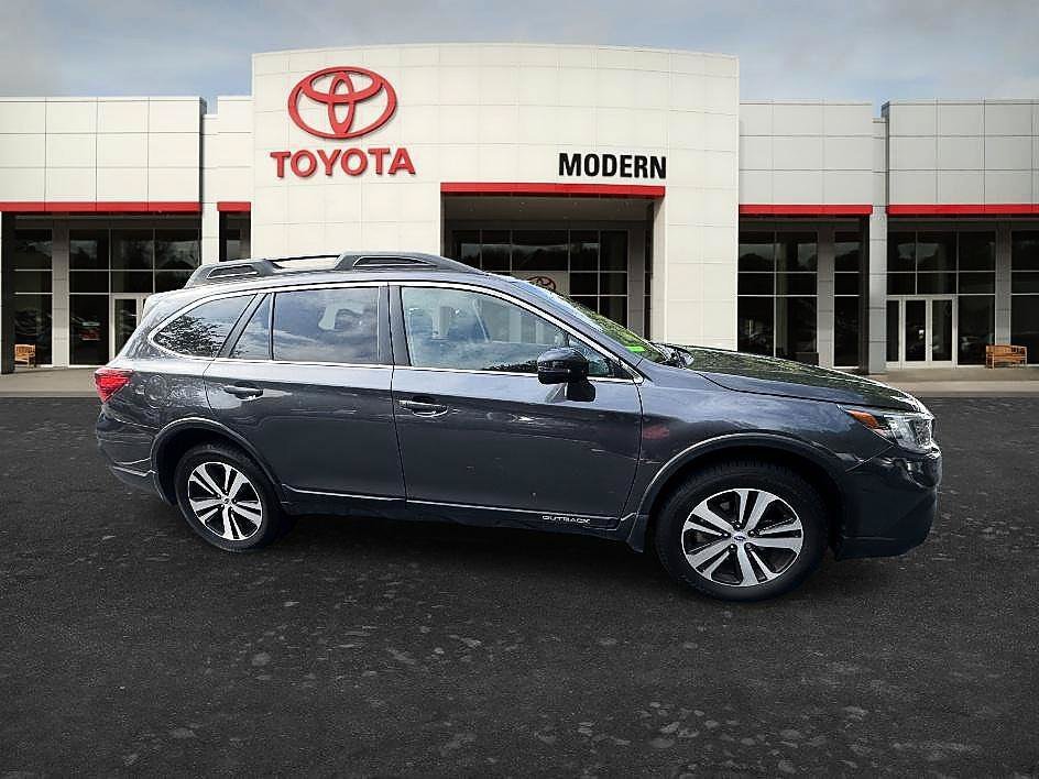 Used 2019 Magnetite Gray Metallic Subaru Limited image 11