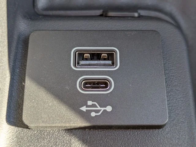 New 2027 Glacier Gray Metallic Tri-Coat Ford MAX Active image 23