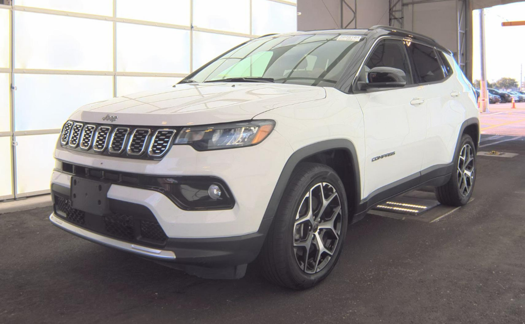 Used 2025 White Jeep Limited image 2