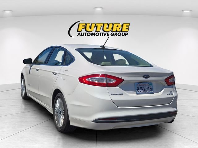 Used 2016 White Ford SE image 6