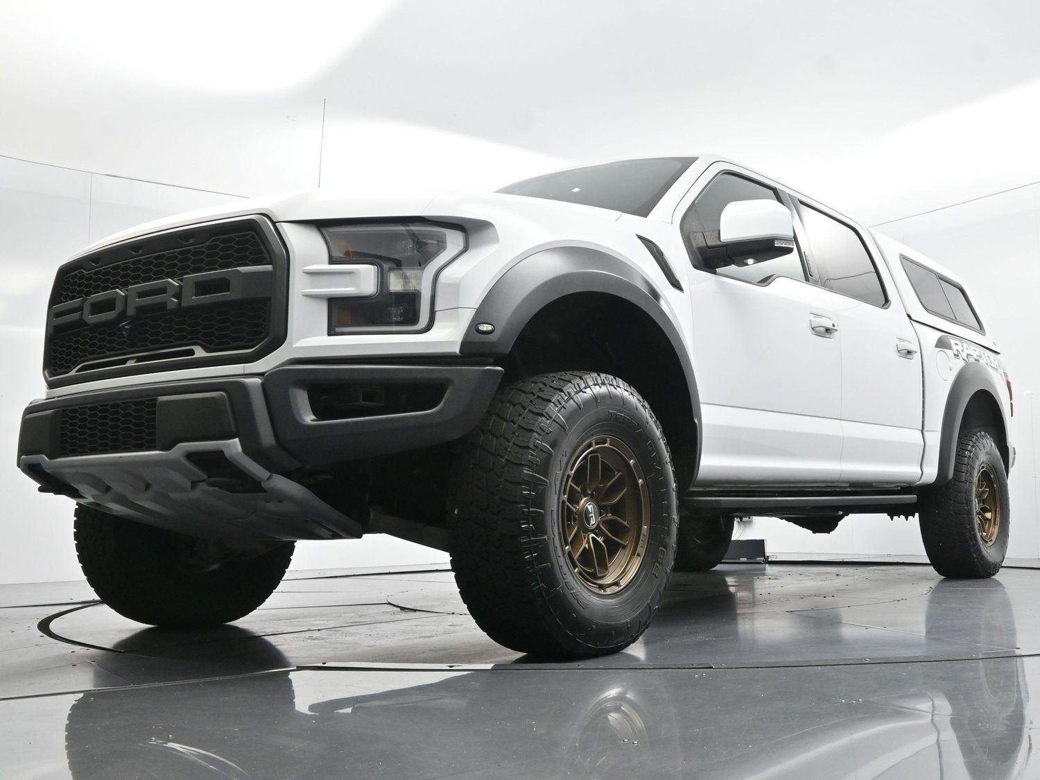 Used 2018 Oxford White Ford Raptor image 54