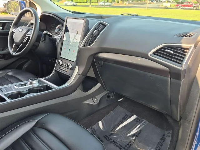 Used 2024 Blue Ford SEL image 35