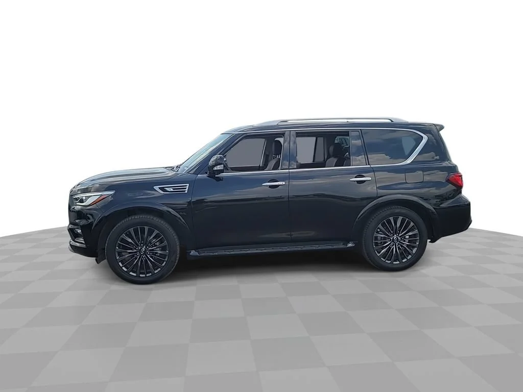 Used 2023 Black INFINITI PREMIUM SELECT image 6