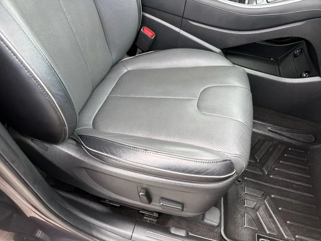 Used 2023 Gray Hyundai Limited image 26