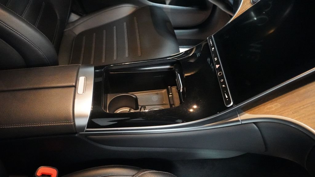 Certified Used 2023 Black Mercedes-Benz GLC 300 image 16
