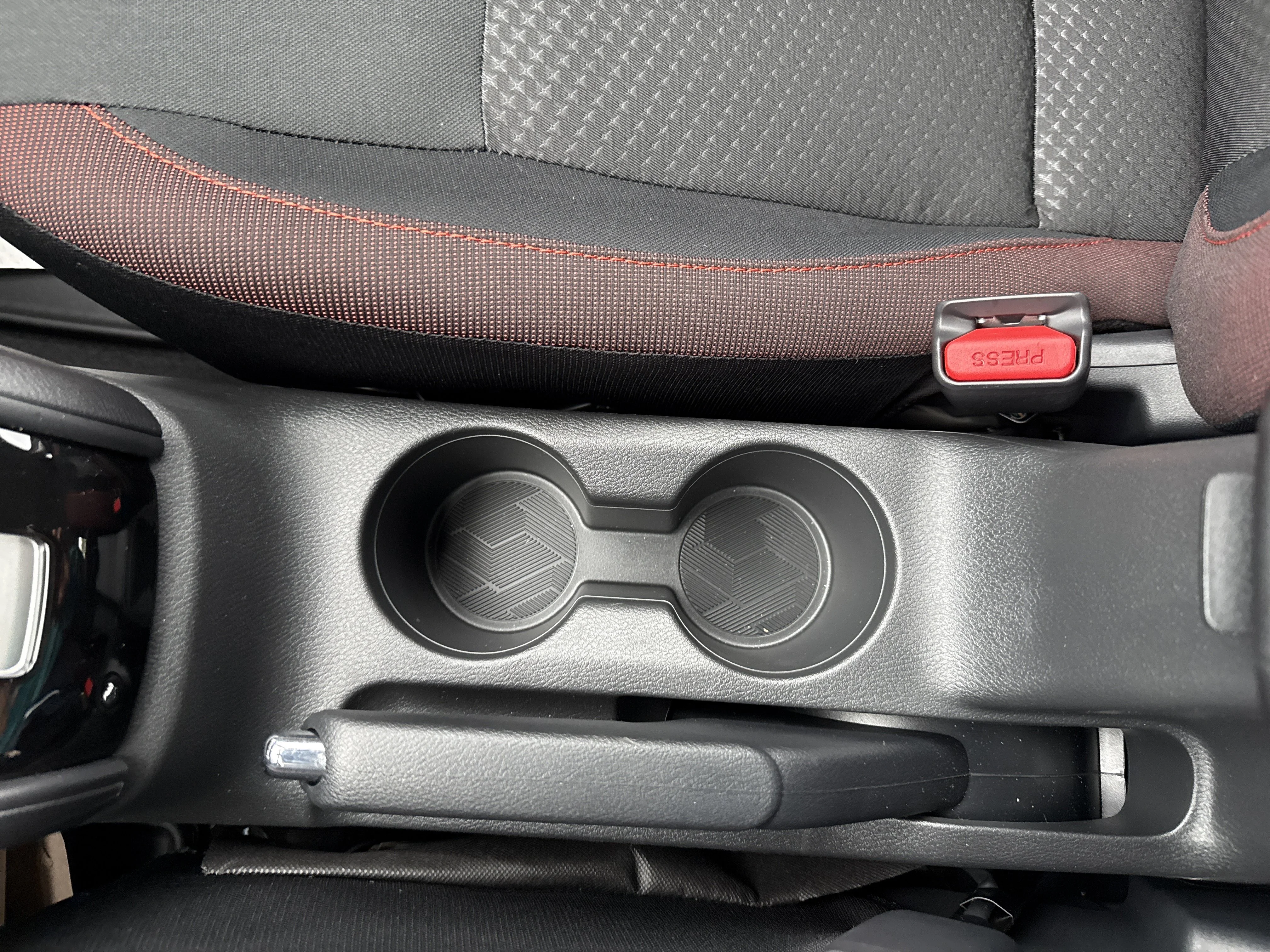 2025 Nissan Versa Sedan SR - Photo 20