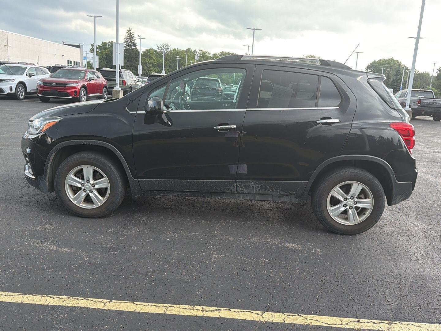 Used 2018 Mosaic Black Metallic Chevrolet LT image 9