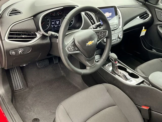 2025 Chevrolet Malibu RS - Photo 7