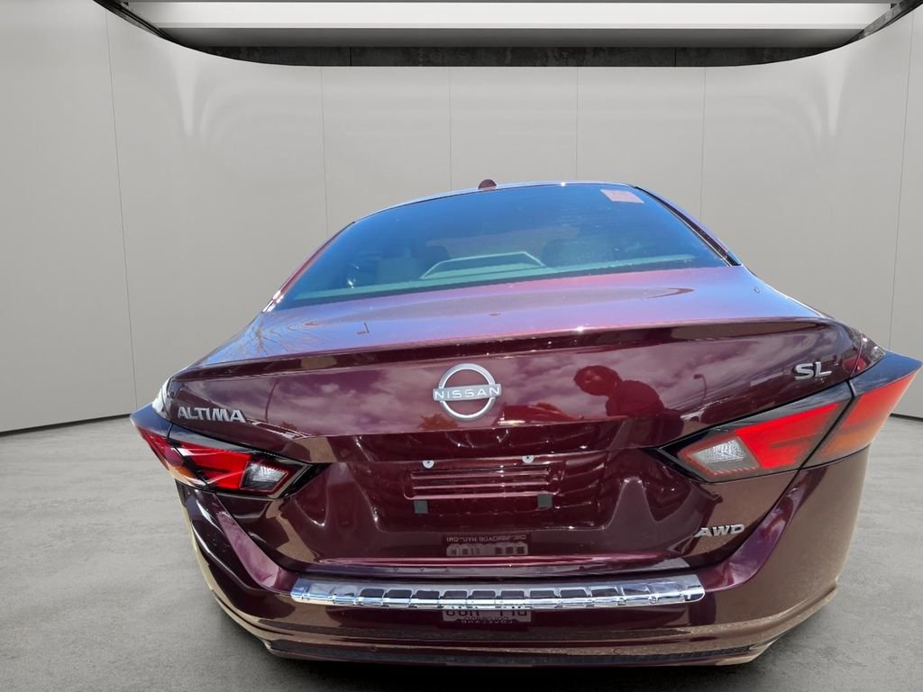 Used 2023 Garnet Pearl Metallic Nissan 2.5 SL image 7