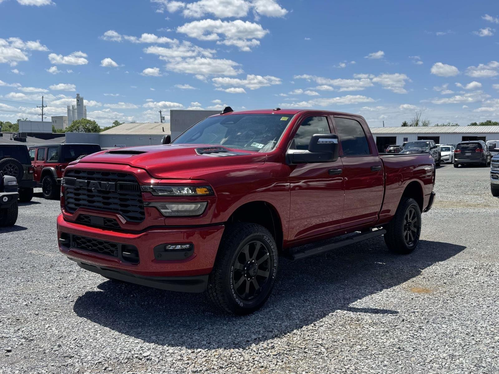 New 2026 Molten Red Pearl-Coat Exterior Paint RAM Black Express image 25