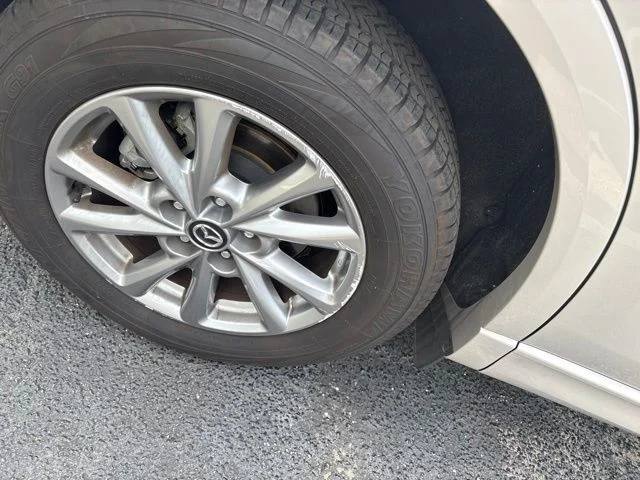 Used 2025 Silver Mazda 2.5 S Select Package image 5