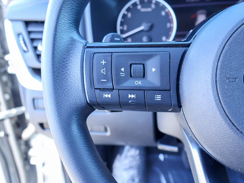 Used 2023 Gun Metallic Nissan SV image 13