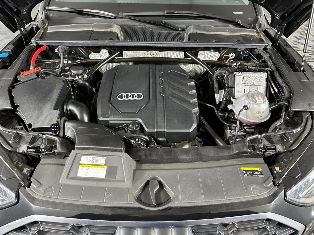 Used 2023 Black Audi 45 S line Premium image 3