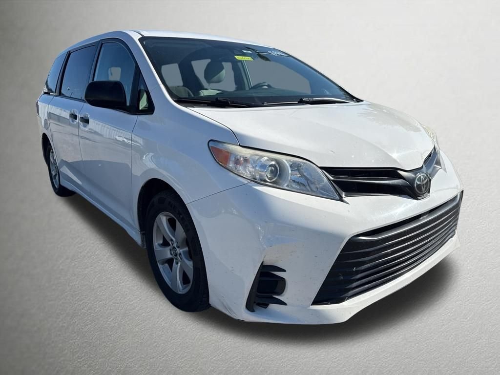 2019 Toyota Sienna L