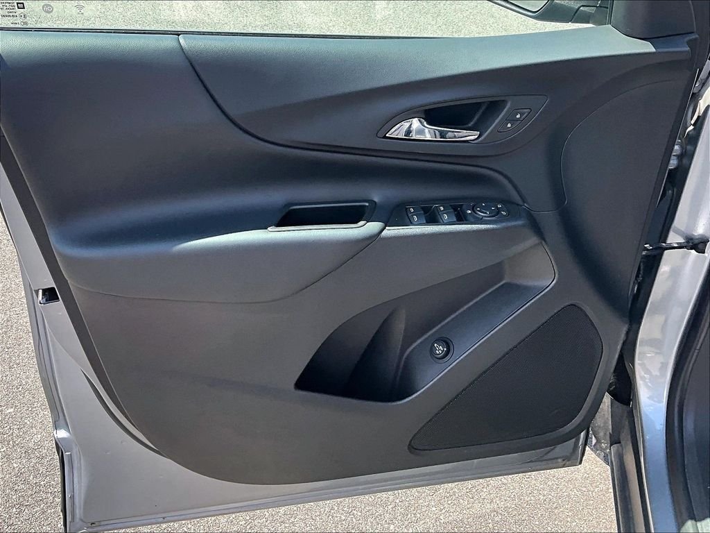 Used 2023 Sterling Gray Metallic Chevrolet LT image 9