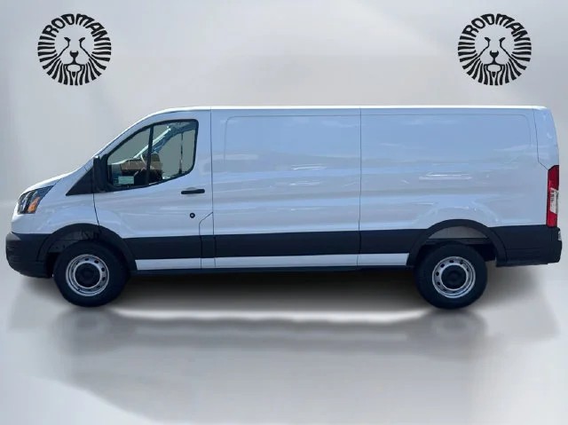 New 2025 White Ford Base image 10