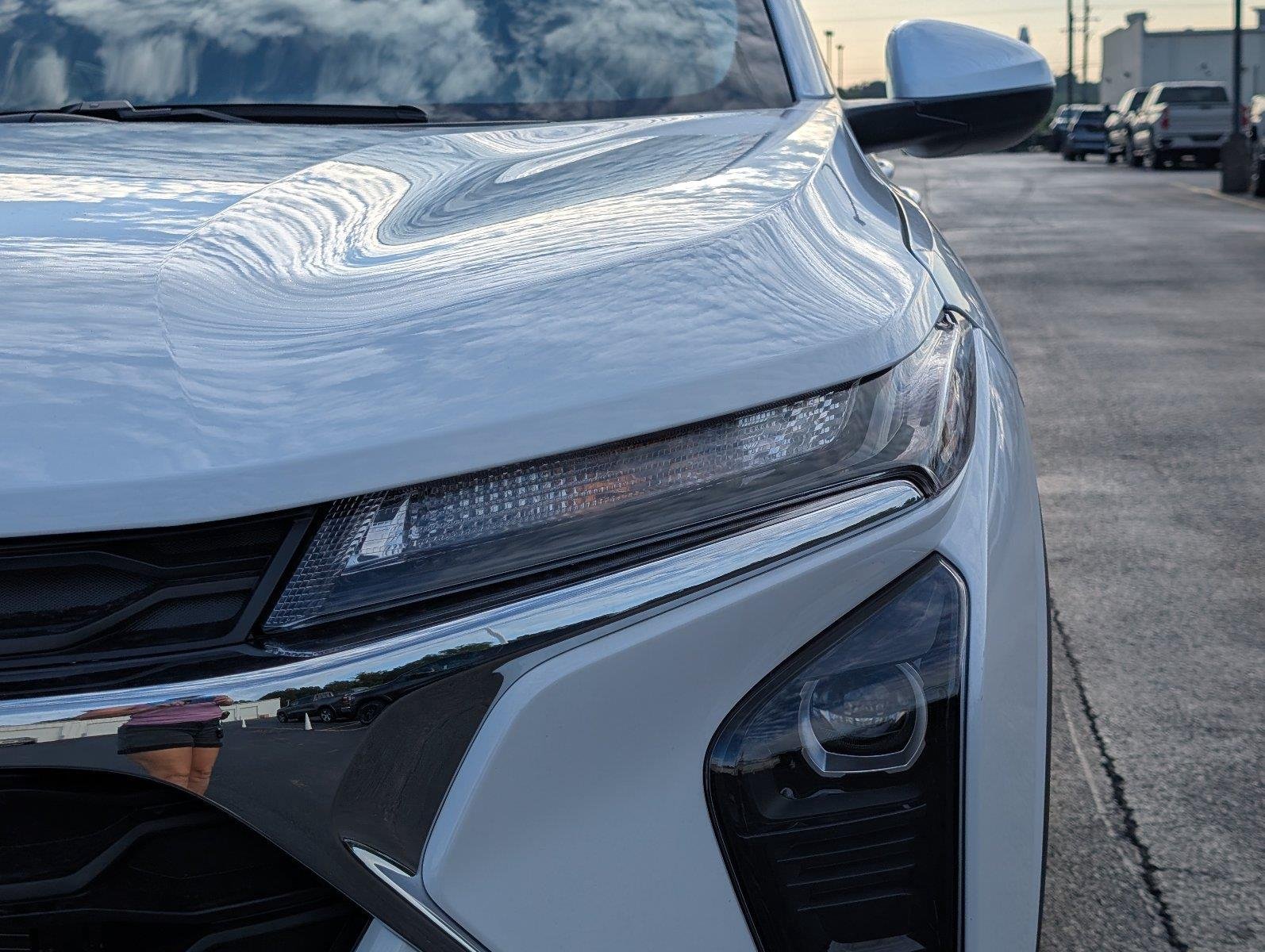 New 2026 Summit White Chevrolet LS image 12