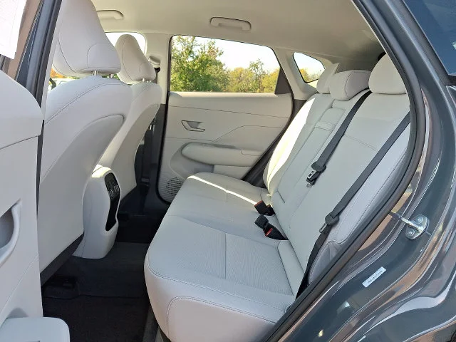 New 2027 Gray Hyundai SEL Sport image 6
