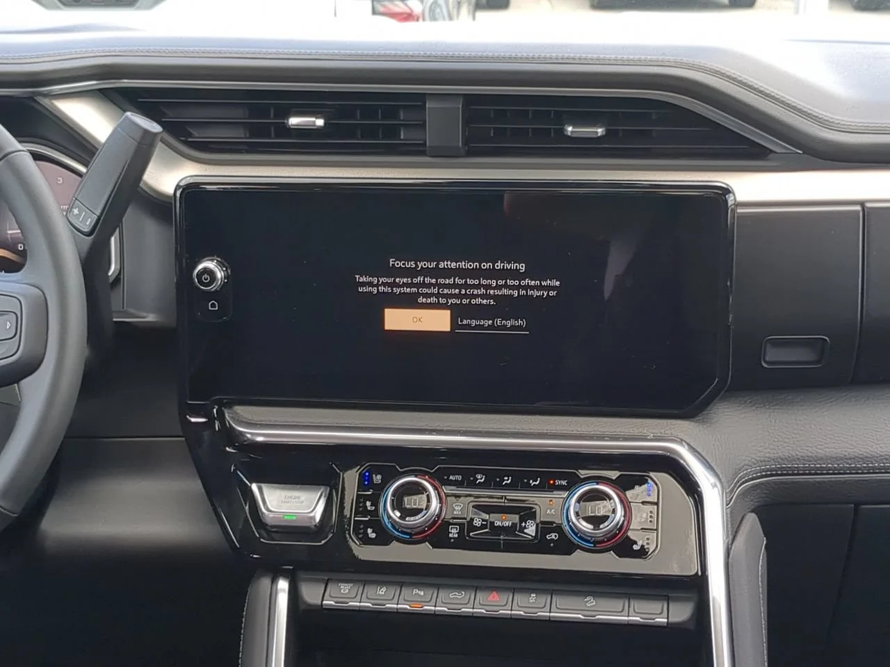 2026 GMC Sierra 3500HD Denali - Photo 17