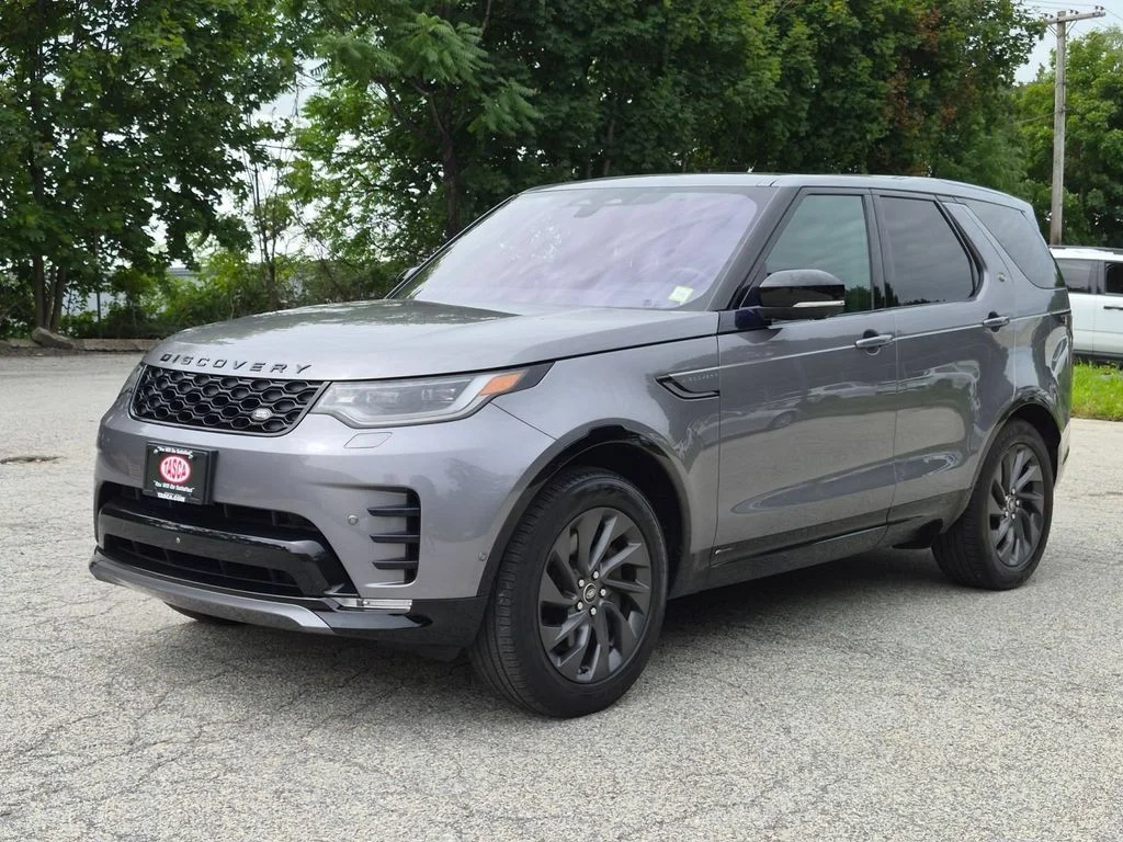Used 2022 Gray Land Rover S R-Dynamic image 11