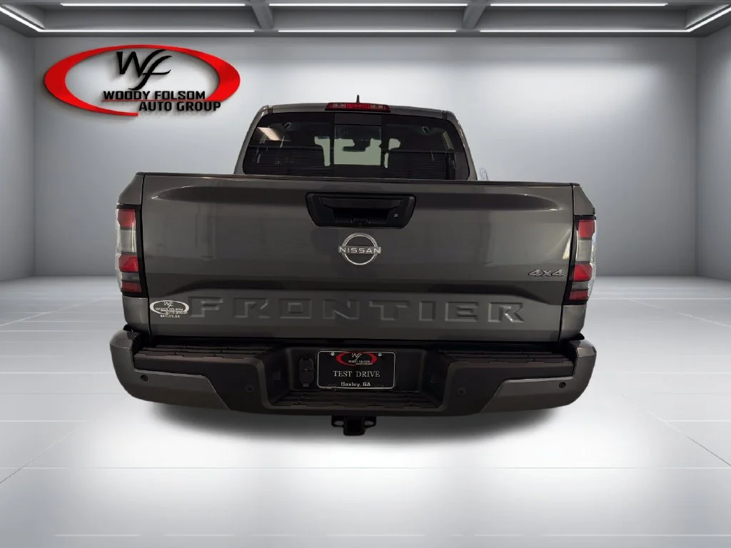 New 2027  Nissan SV image 6