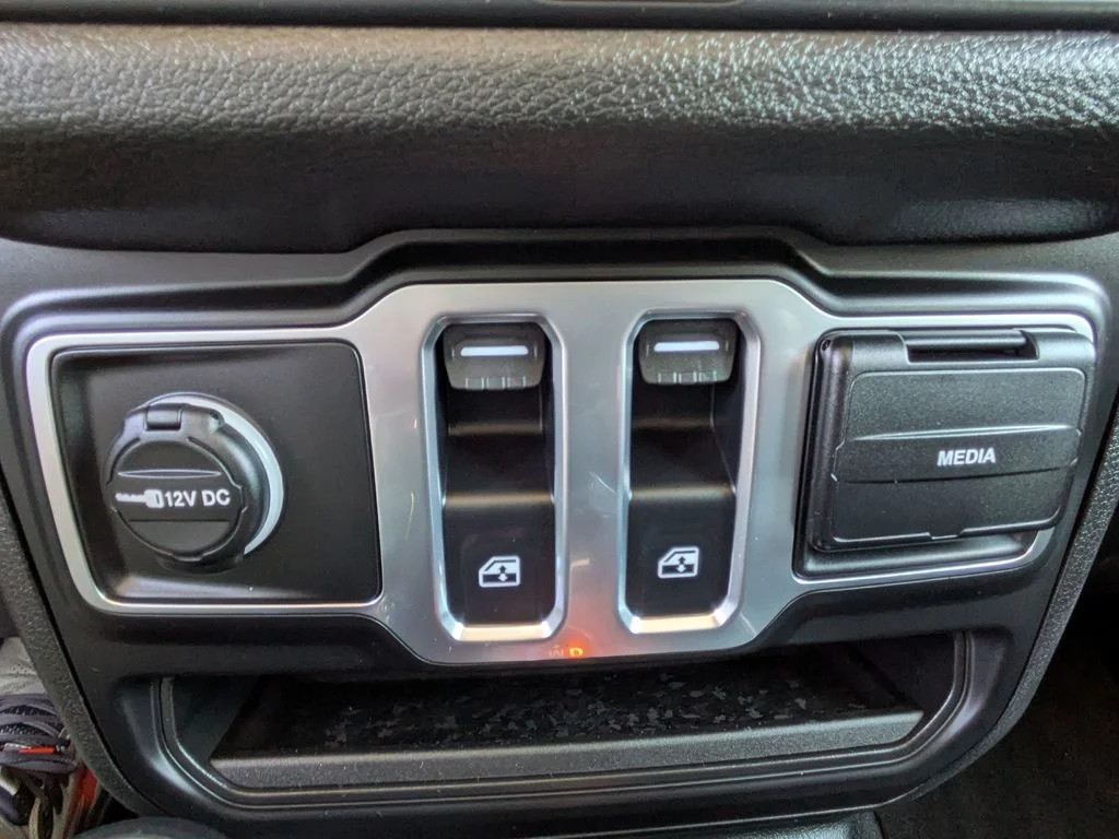 2026 Jeep Wrangler 2-Door Sport - Photo 20