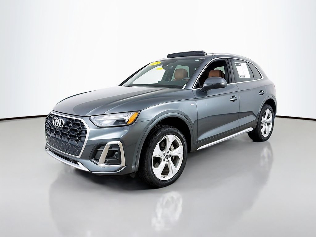 Used 2023 Daytona Gray Pearl Effect Audi S line Premium Plus image 3