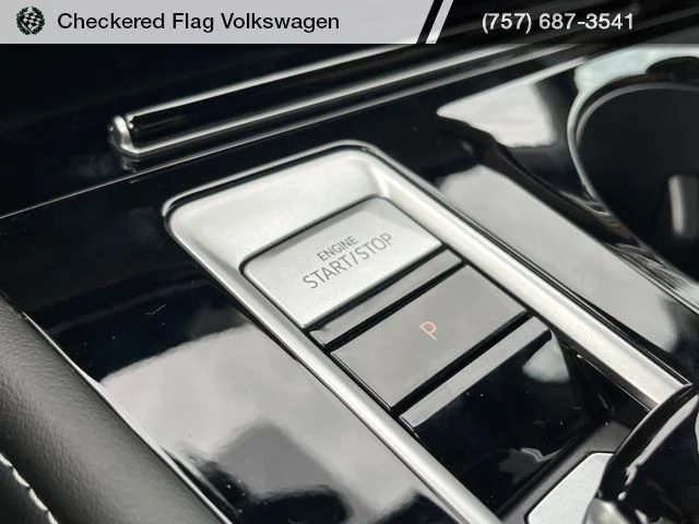 New 2026 White Volkswagen 2.0T SE w/Technology image 42