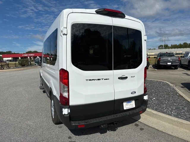 2026 Ford Transit Passenger Van XLT - Photo 9