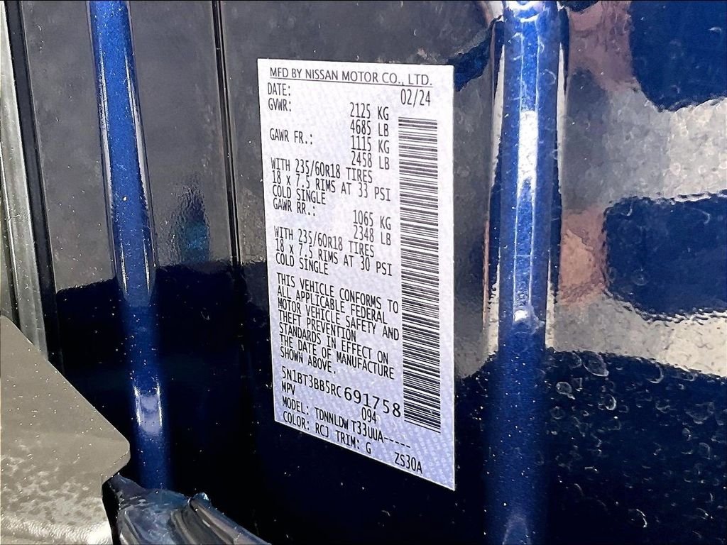 Used 2024 Blue Nissan SV image 35